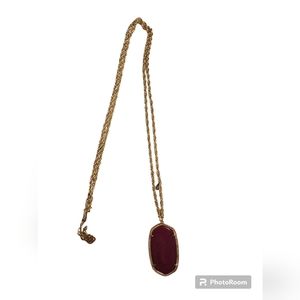 Kendra Scott pendant necklace